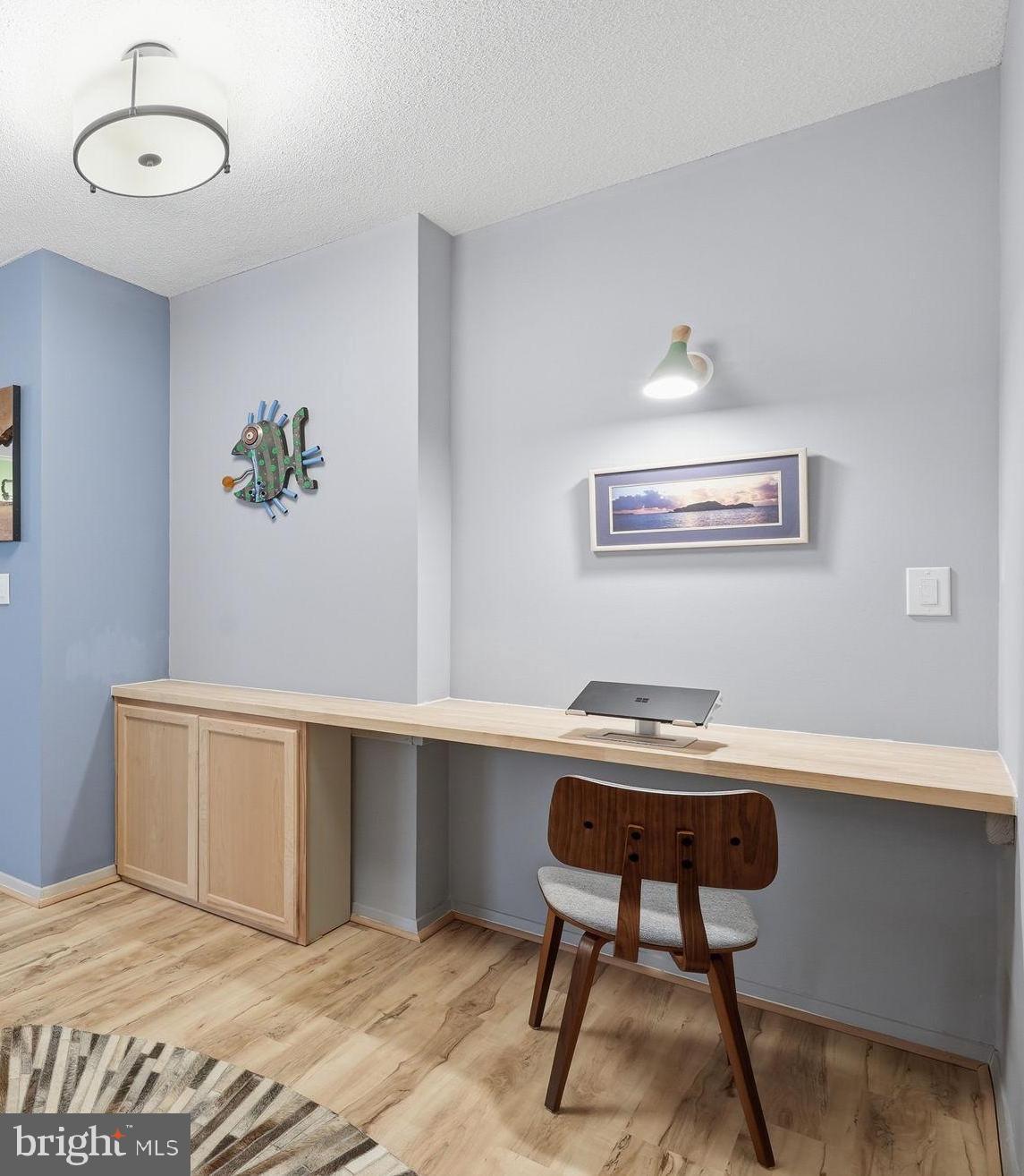 CRESCENT PLAZA - Residential