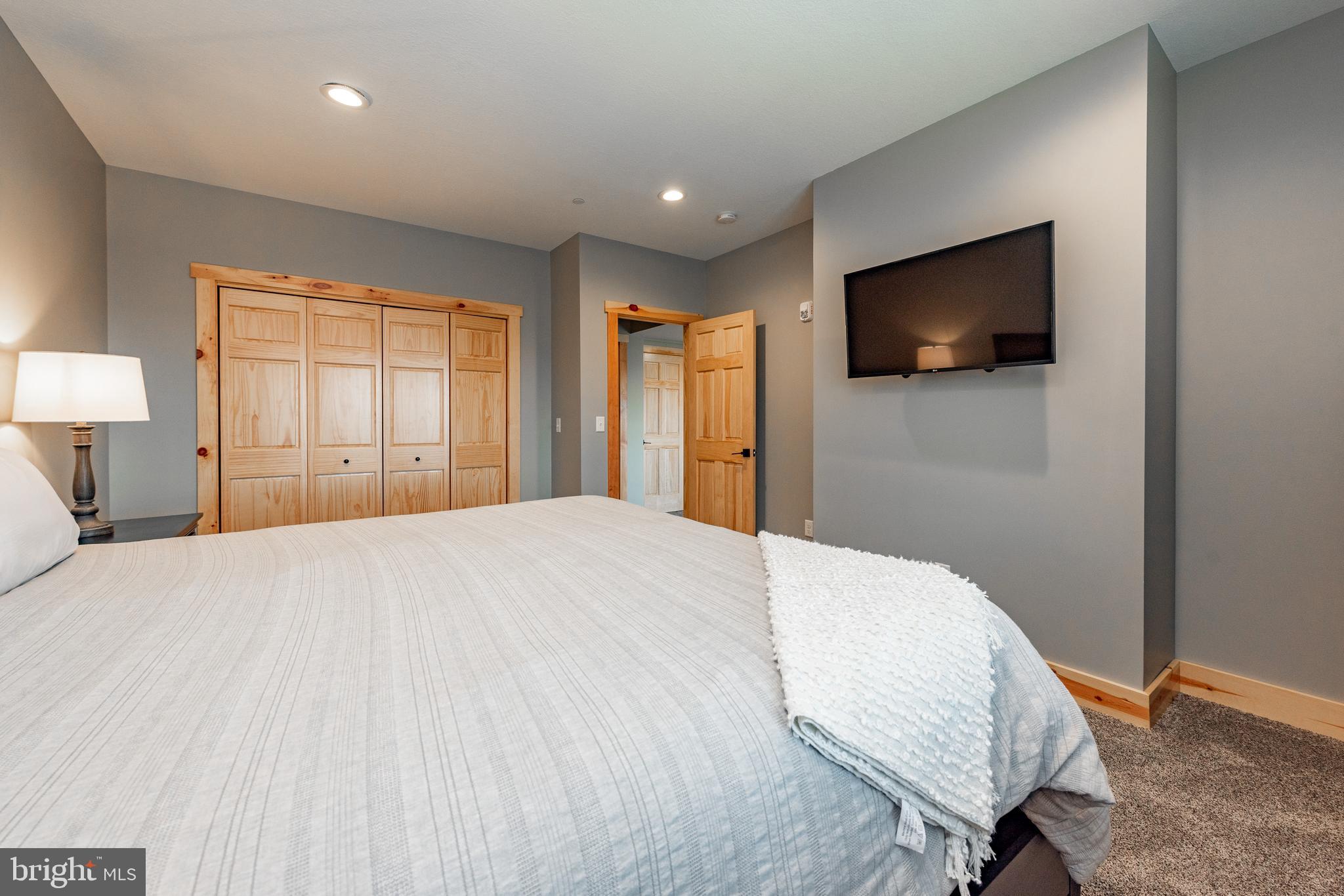 NORTH CAMP - Residential