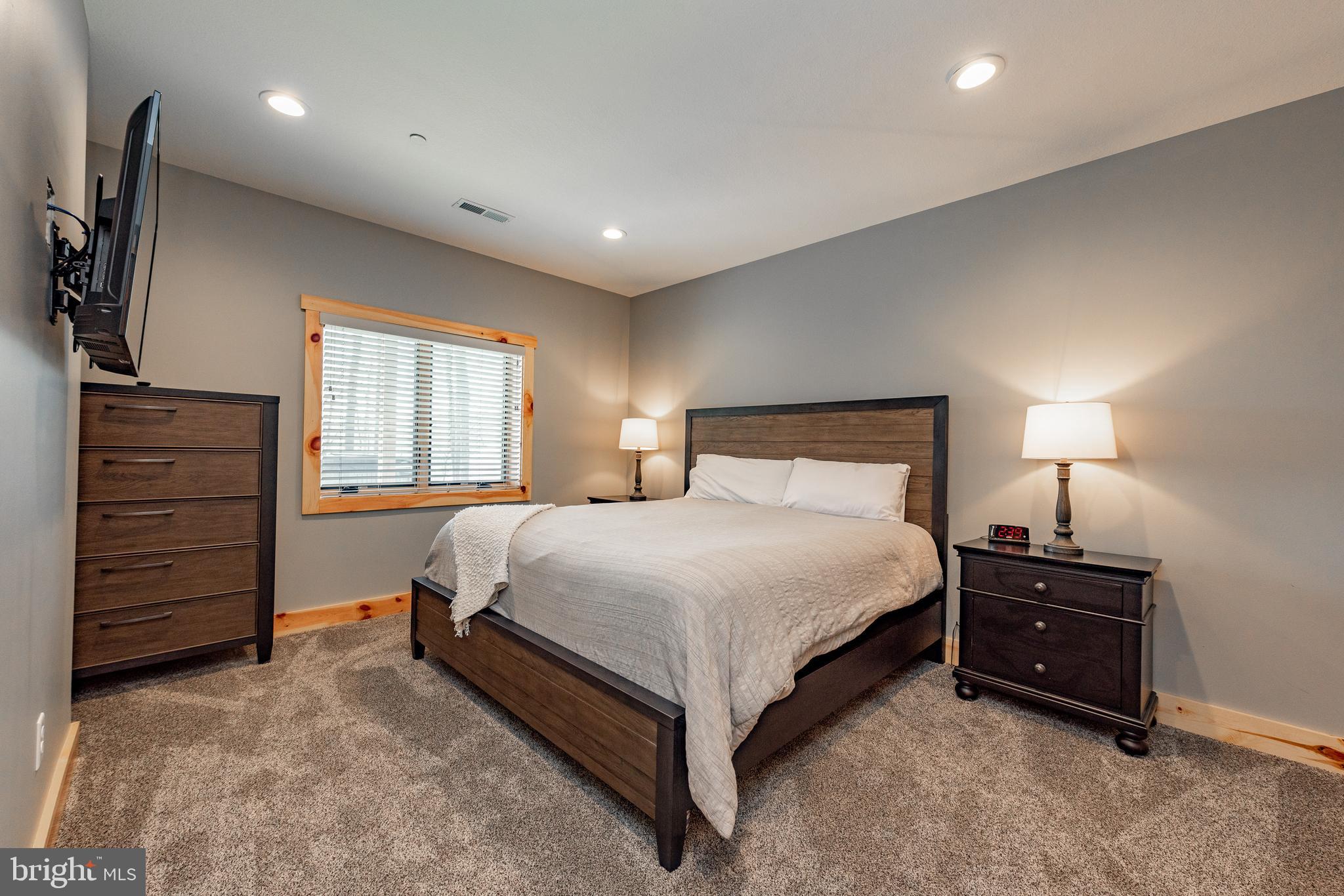 NORTH CAMP - Residential