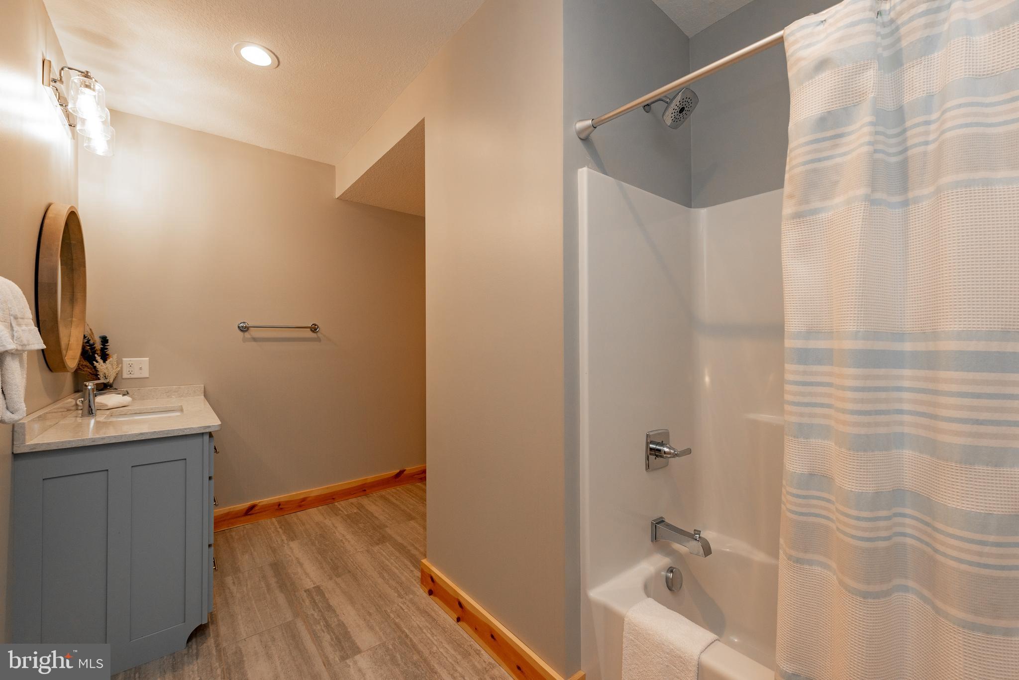 NORTH CAMP - Residential