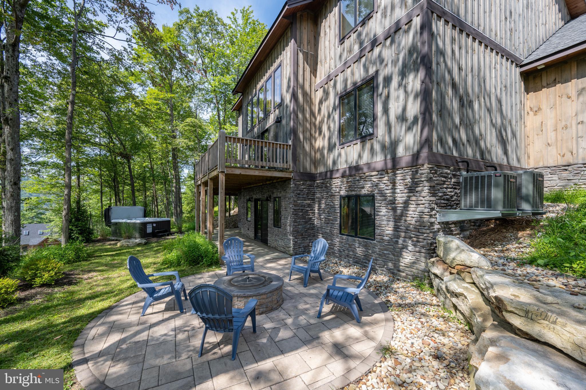 NORTH CAMP - Residential