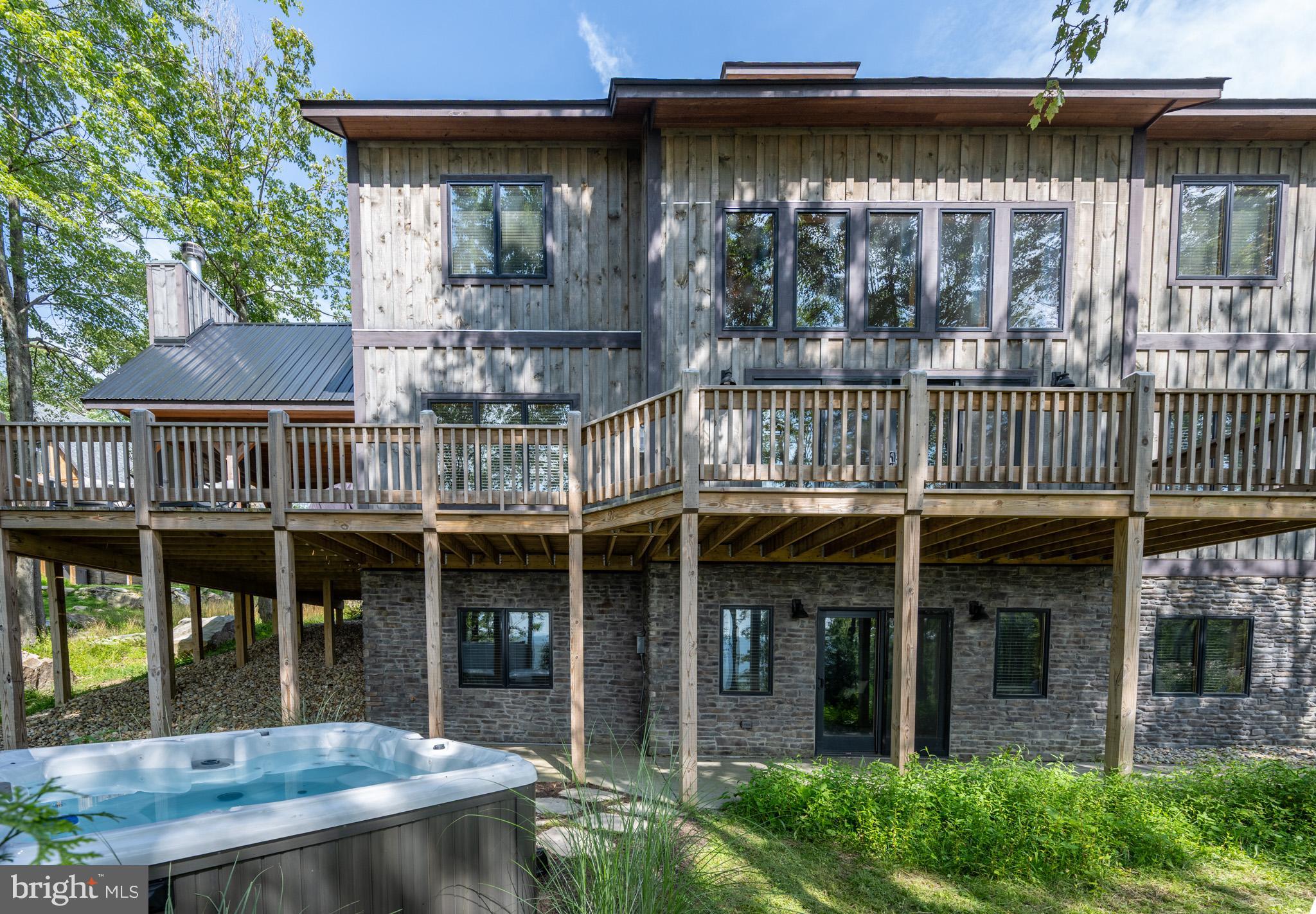 NORTH CAMP - Residential