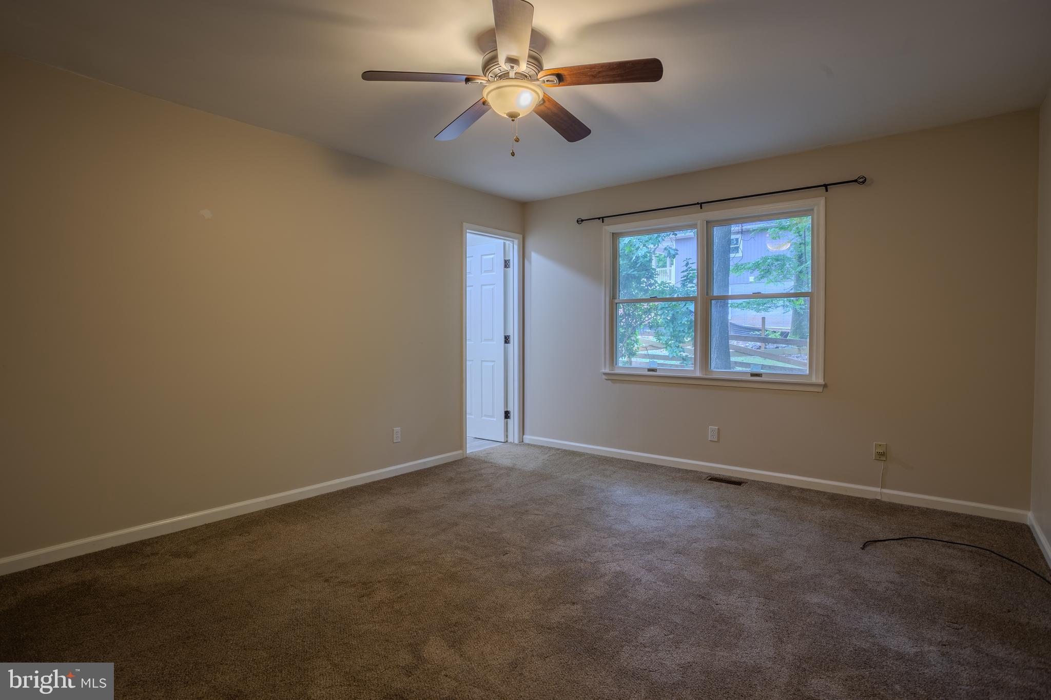 SHANNONDALE - Residential Lease