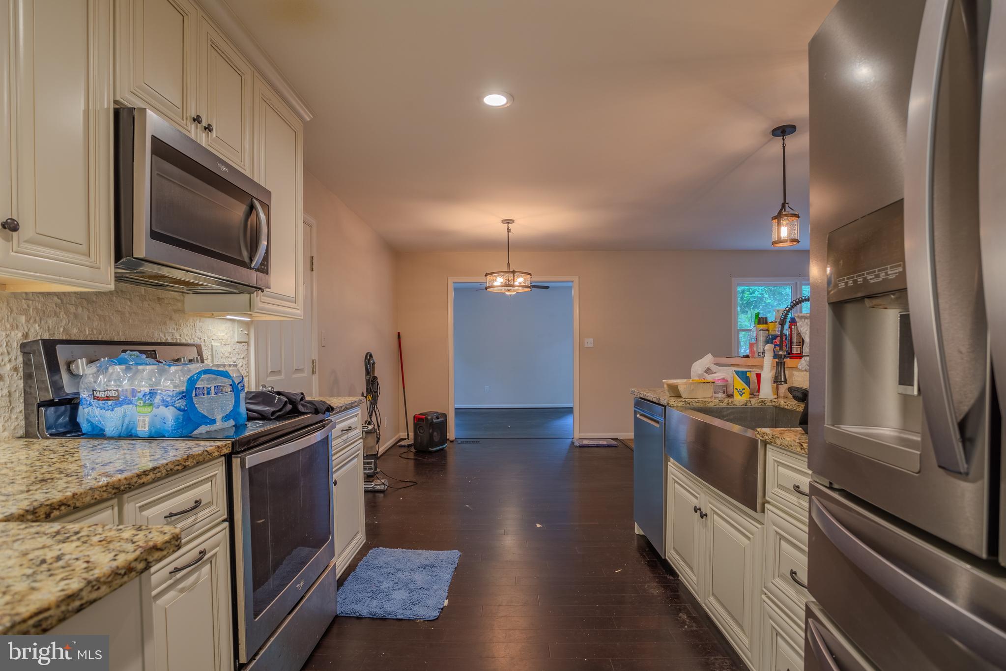 SHANNONDALE - Residential Lease