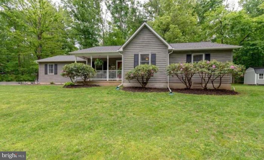 Snatch this economical, private 3BR/ 2BA one-level rental on a private, partially fenced corner lot in Shannondale.   Enjoy living amongst the trees conveniently located to school, recreation and commuter routes.  This  home has been a rental for several years, and their move out is your gain!  This house is a great opportunity to lease while you shop for a new house, start your new job or seek peace and simplicity while you start next steps.  Renovated kitchen, sizable rooms, fresh paint and the best backyard around, this rental will meet all your needs and ease your mind while you decide what's next!  Live tour times available! Apply online https://apply.link/sVbW6vw