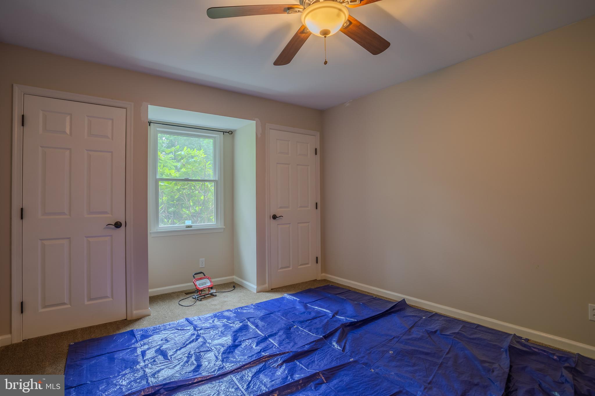 SHANNONDALE - Residential Lease