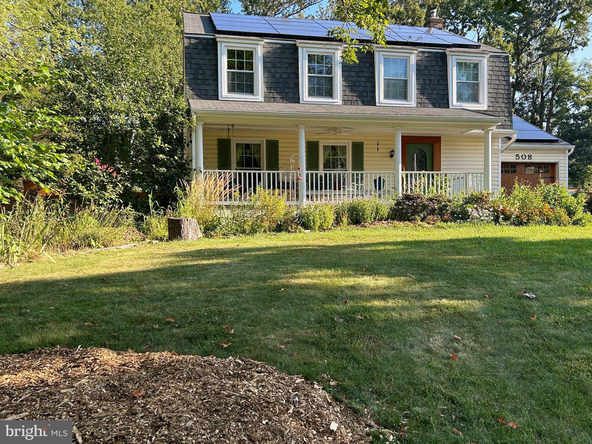 BAY HILLS - Residential