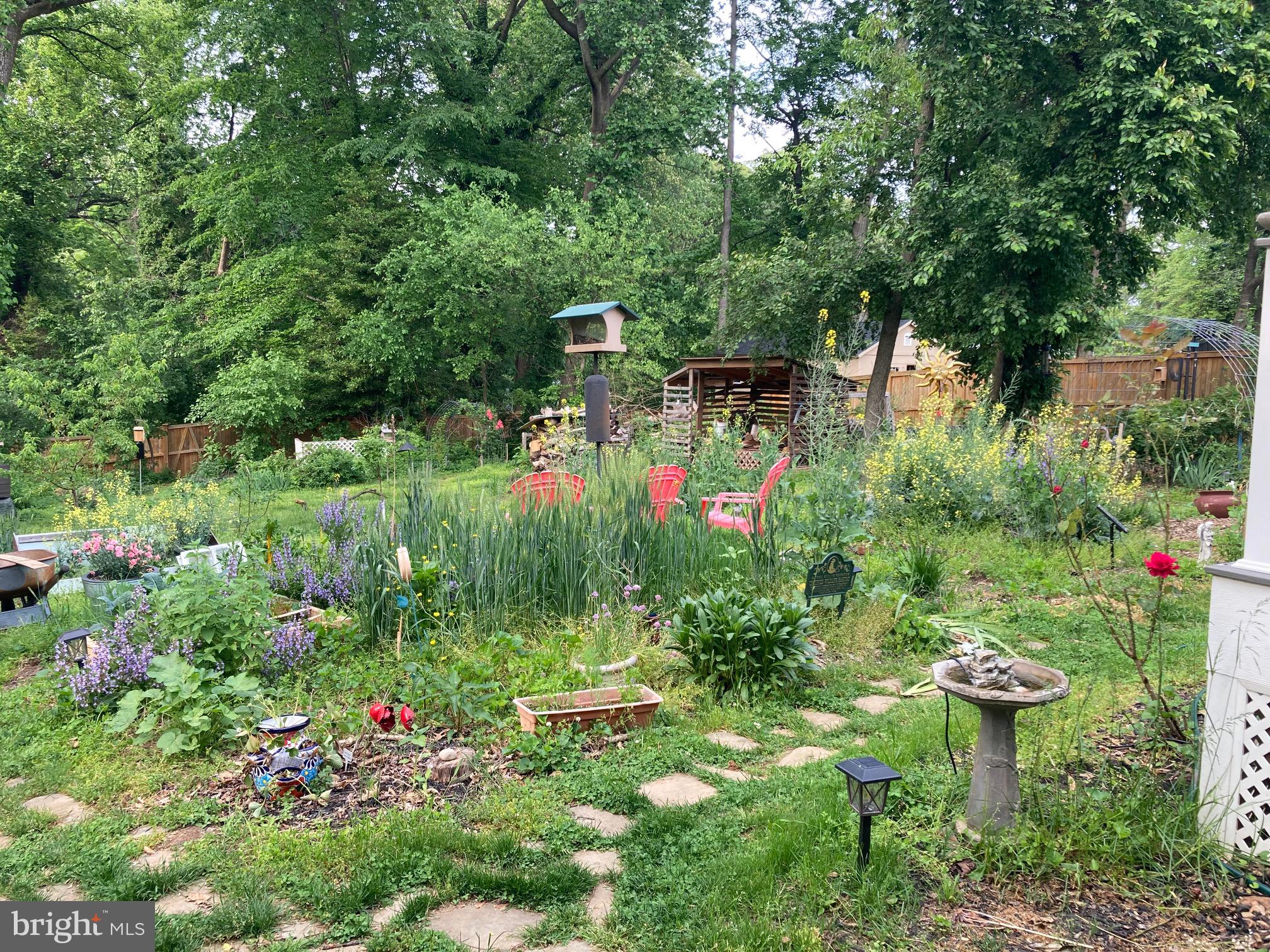 BAY HILLS - Residential