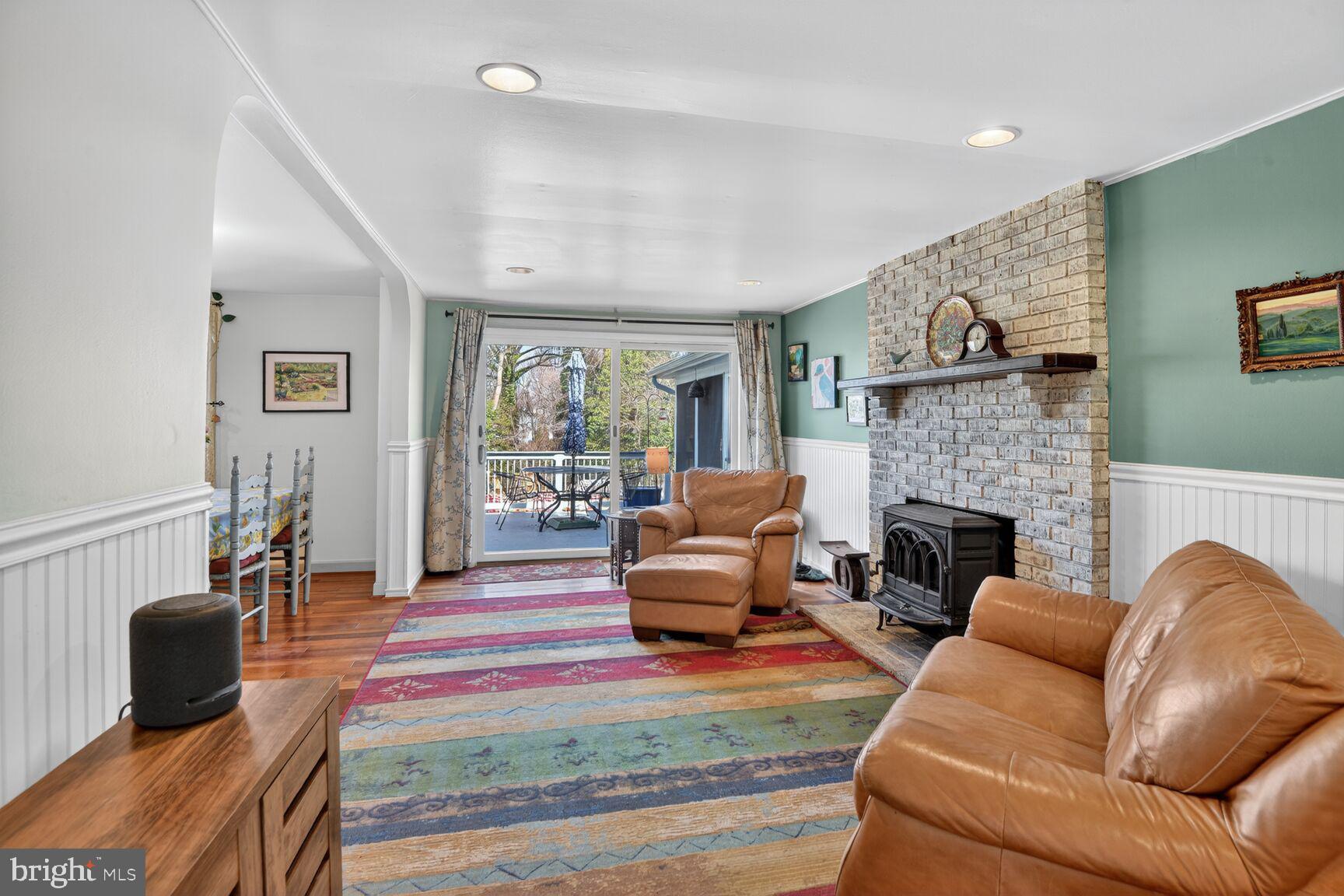 BAY HILLS - Residential