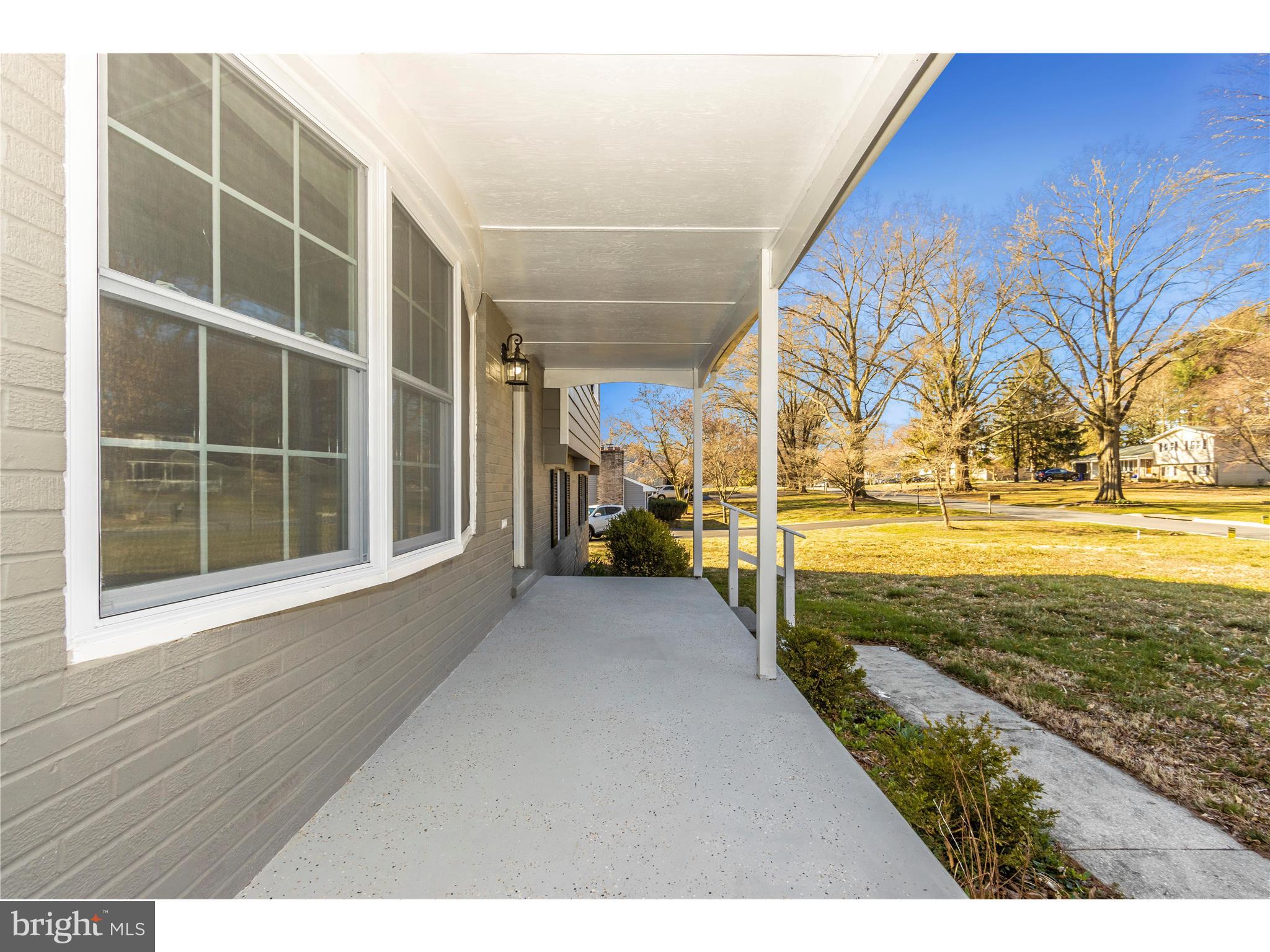 BRINKLEIGH MANOR - Residential