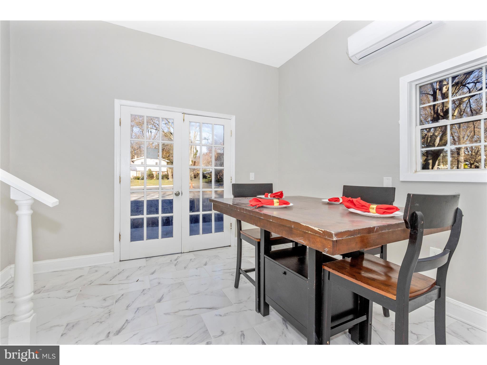 BRINKLEIGH MANOR - Residential