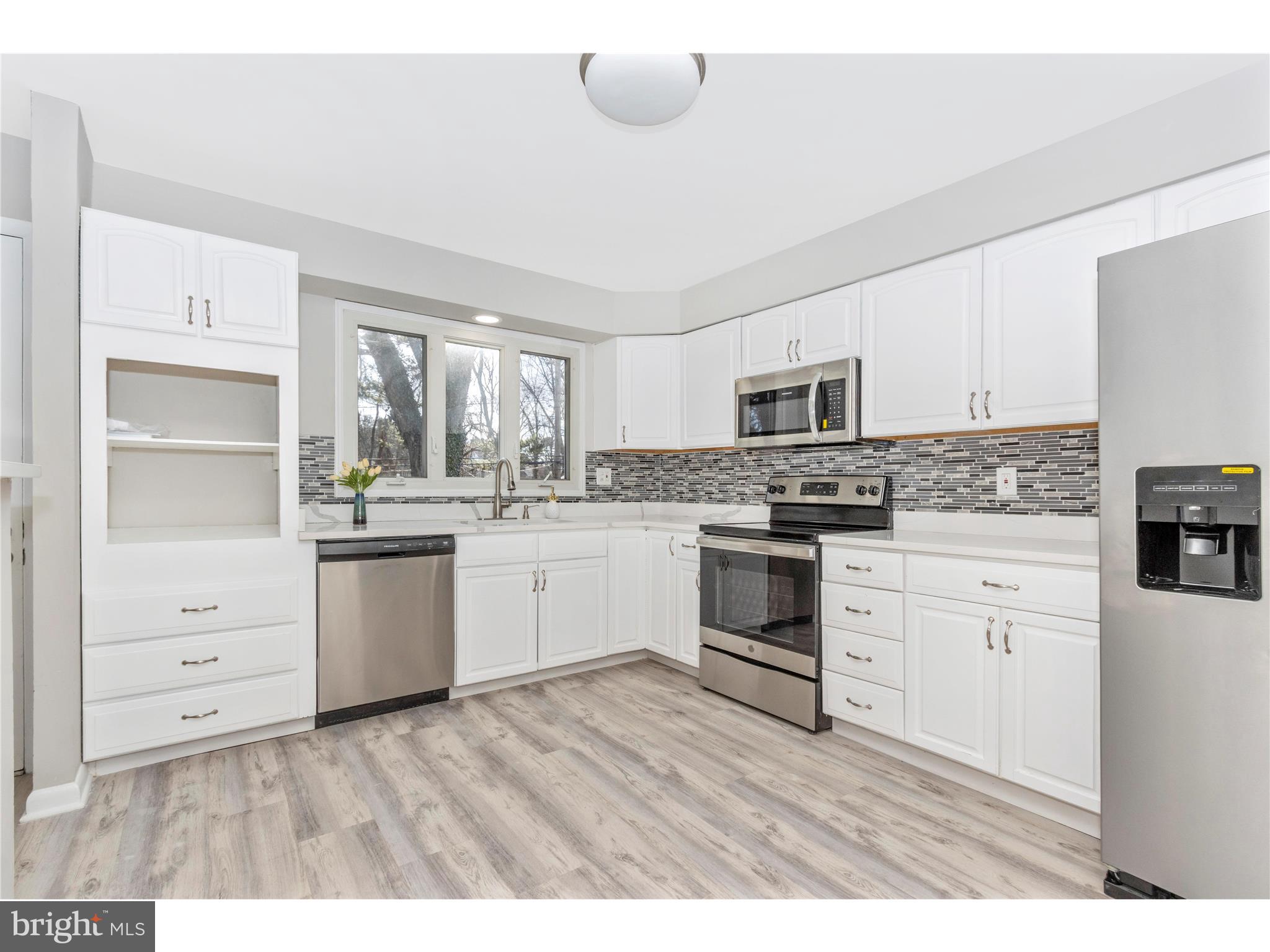 BRINKLEIGH MANOR - Residential