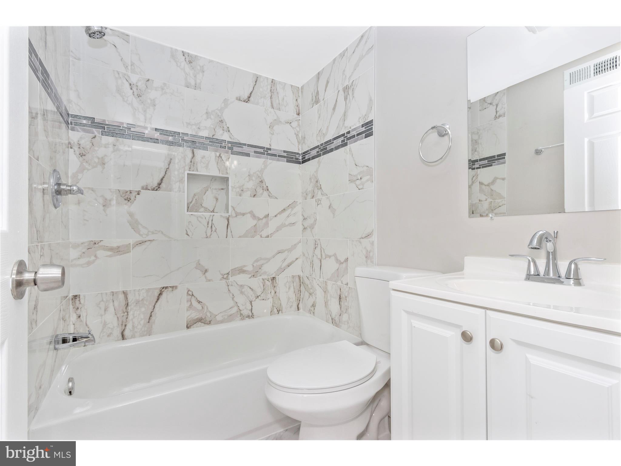 BRINKLEIGH MANOR - Residential