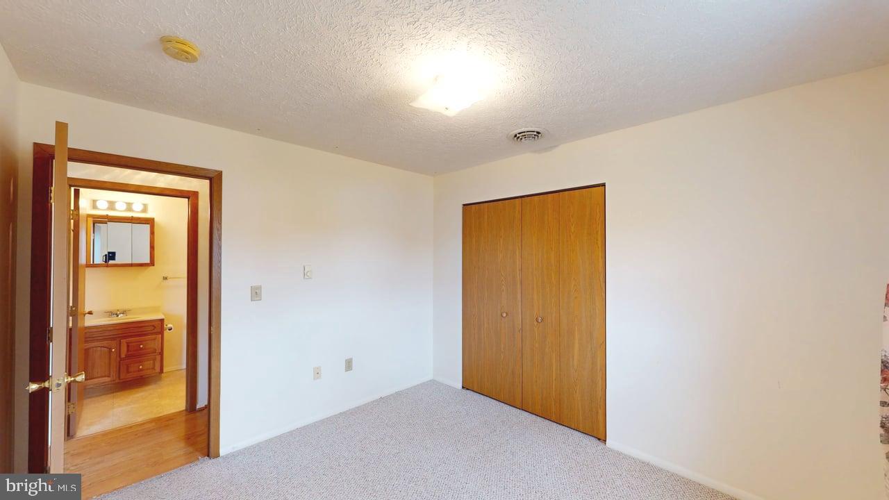 QUAIL VALLEY ESTATES - Residential