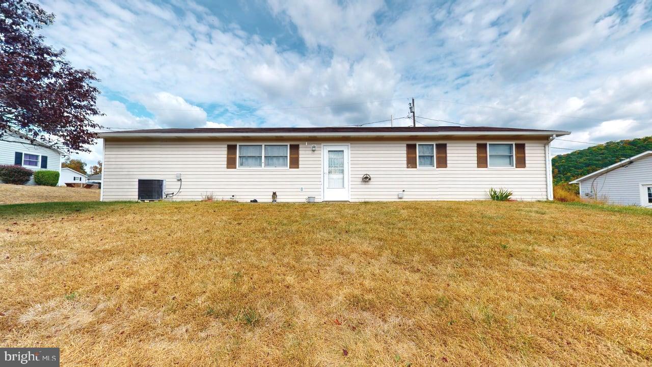 QUAIL VALLEY ESTATES - Residential