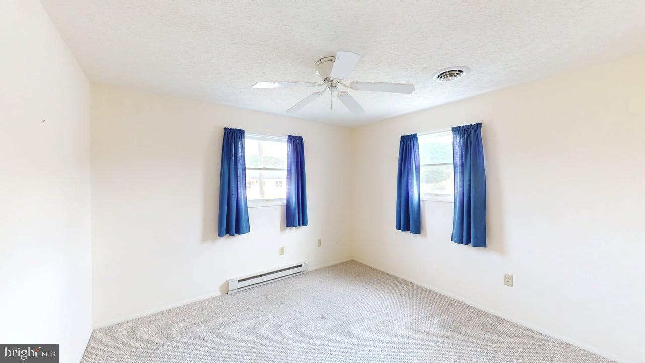 QUAIL VALLEY ESTATES - Residential