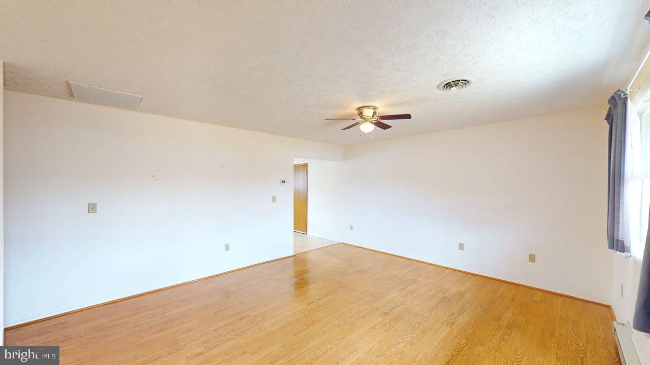 QUAIL VALLEY ESTATES - Residential