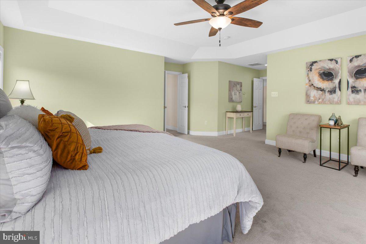 COMPASS POINTE - Residential