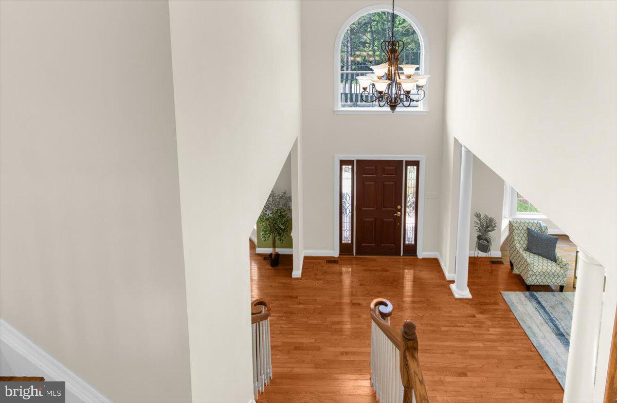 COMPASS POINTE - Residential