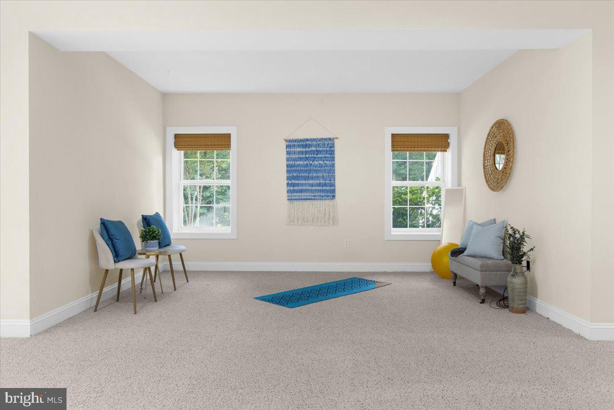 COMPASS POINTE - Residential