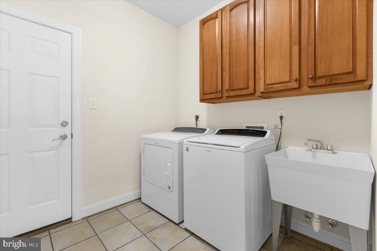 COMPASS POINTE - Residential