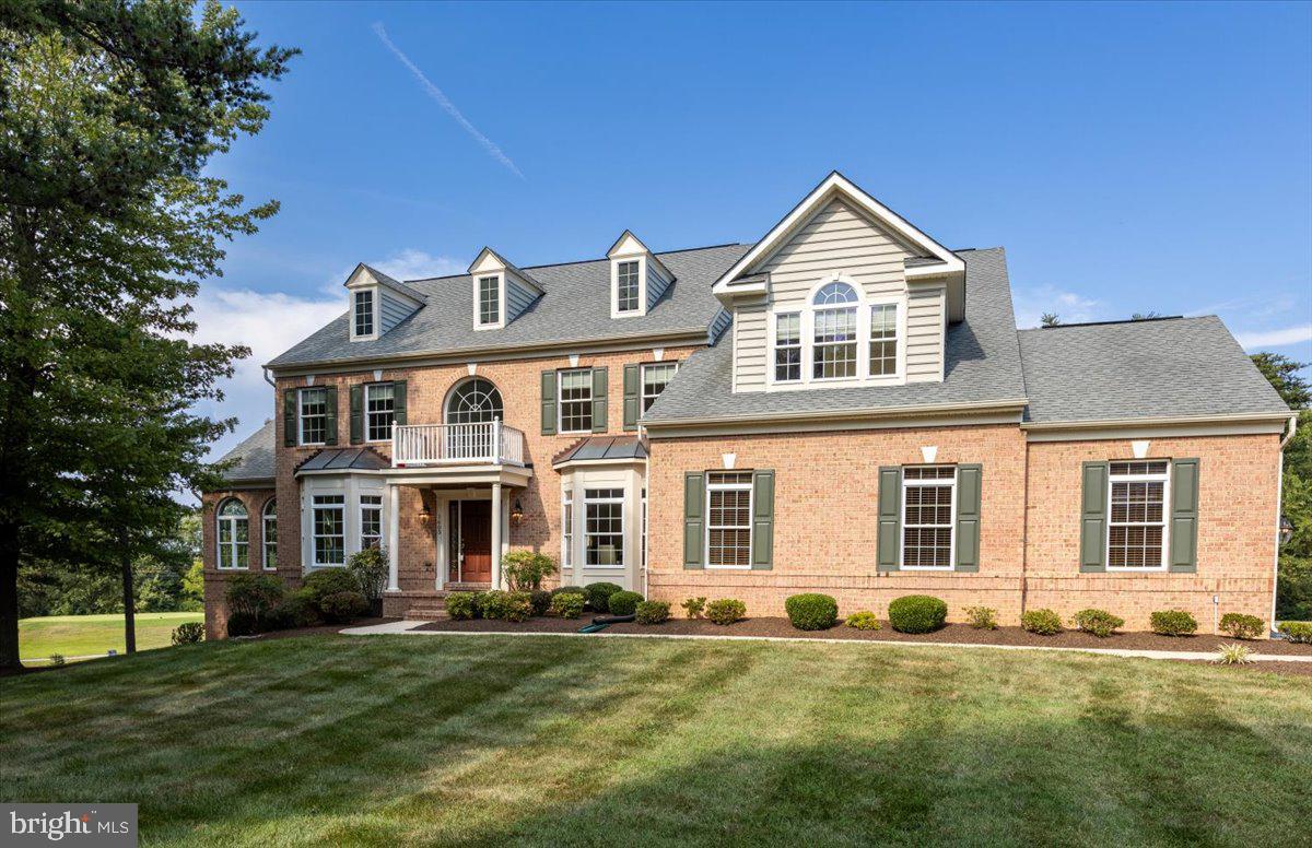 COMPASS POINTE - Residential