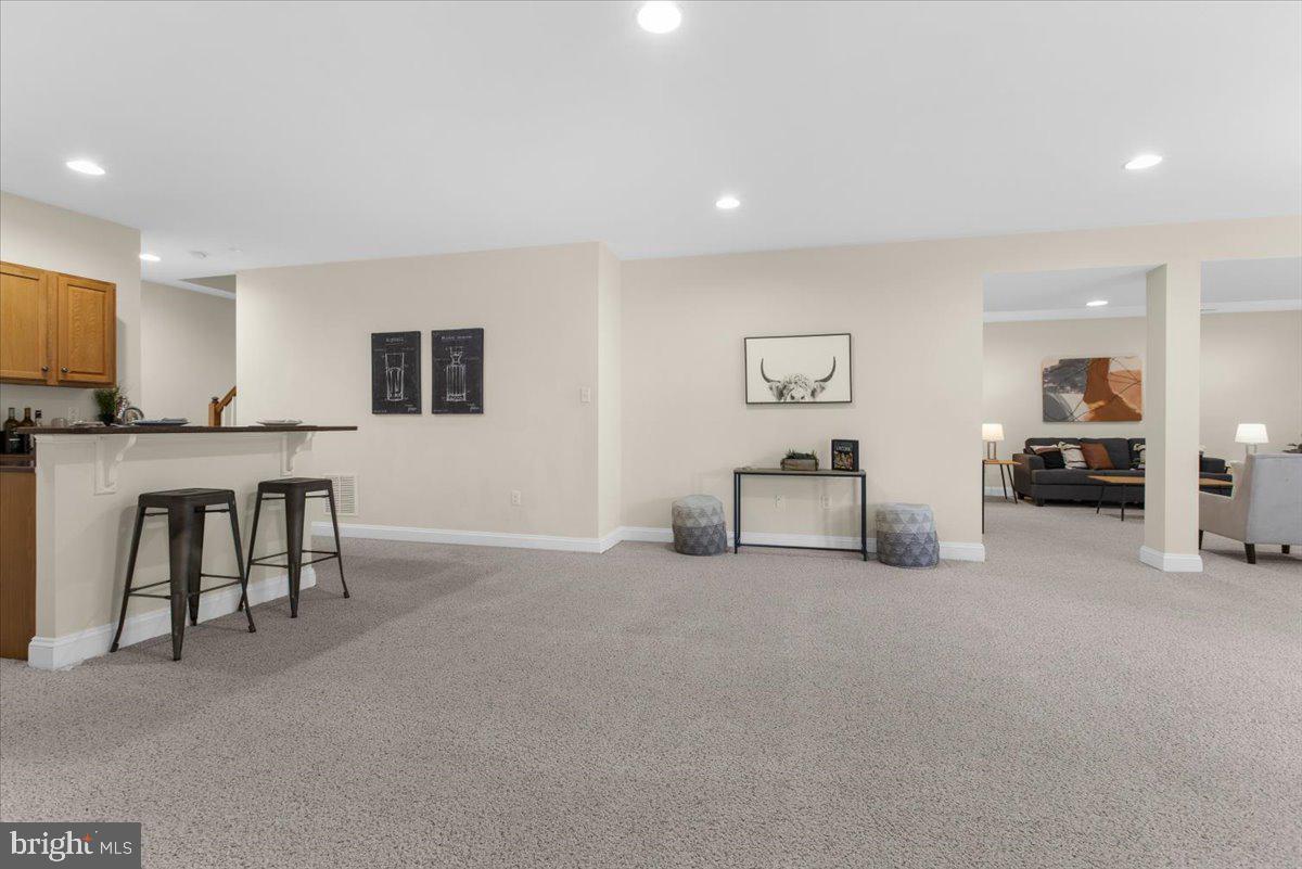 COMPASS POINTE - Residential