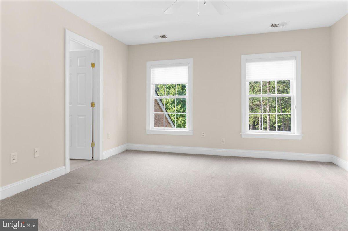 COMPASS POINTE - Residential