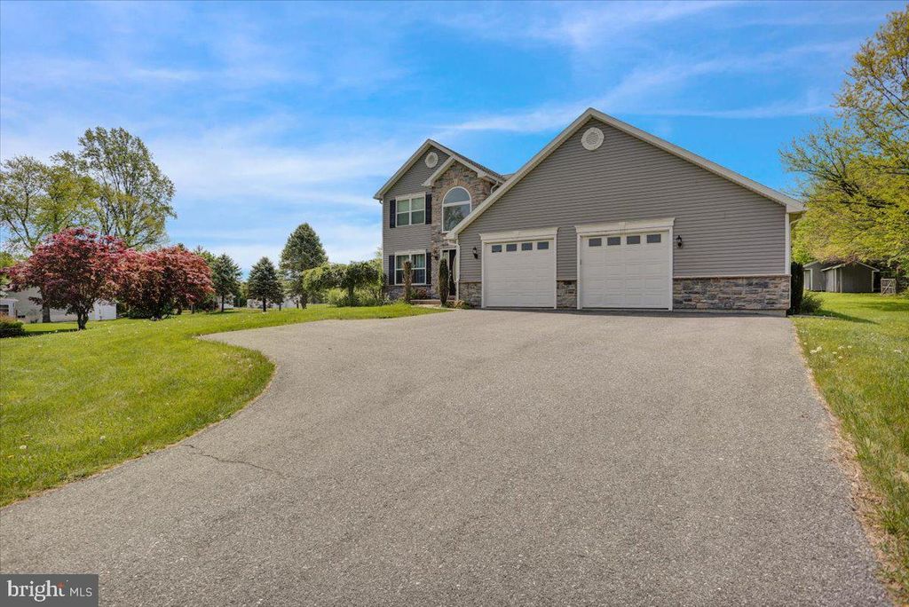 Photo of 211 Kocher Road, READING, PA 19608 (MLS # PABK2063886)