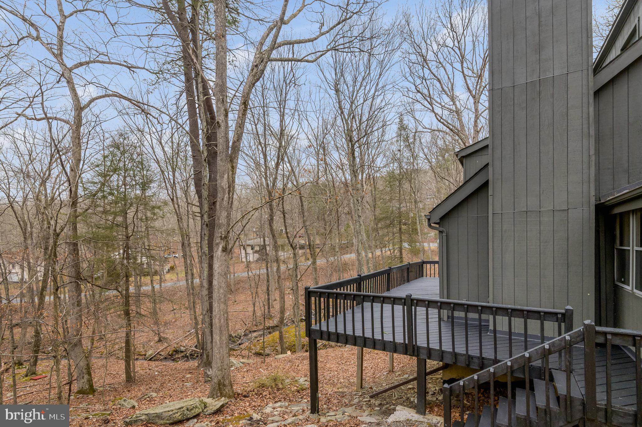 297 BRENTWOOD DRIVE