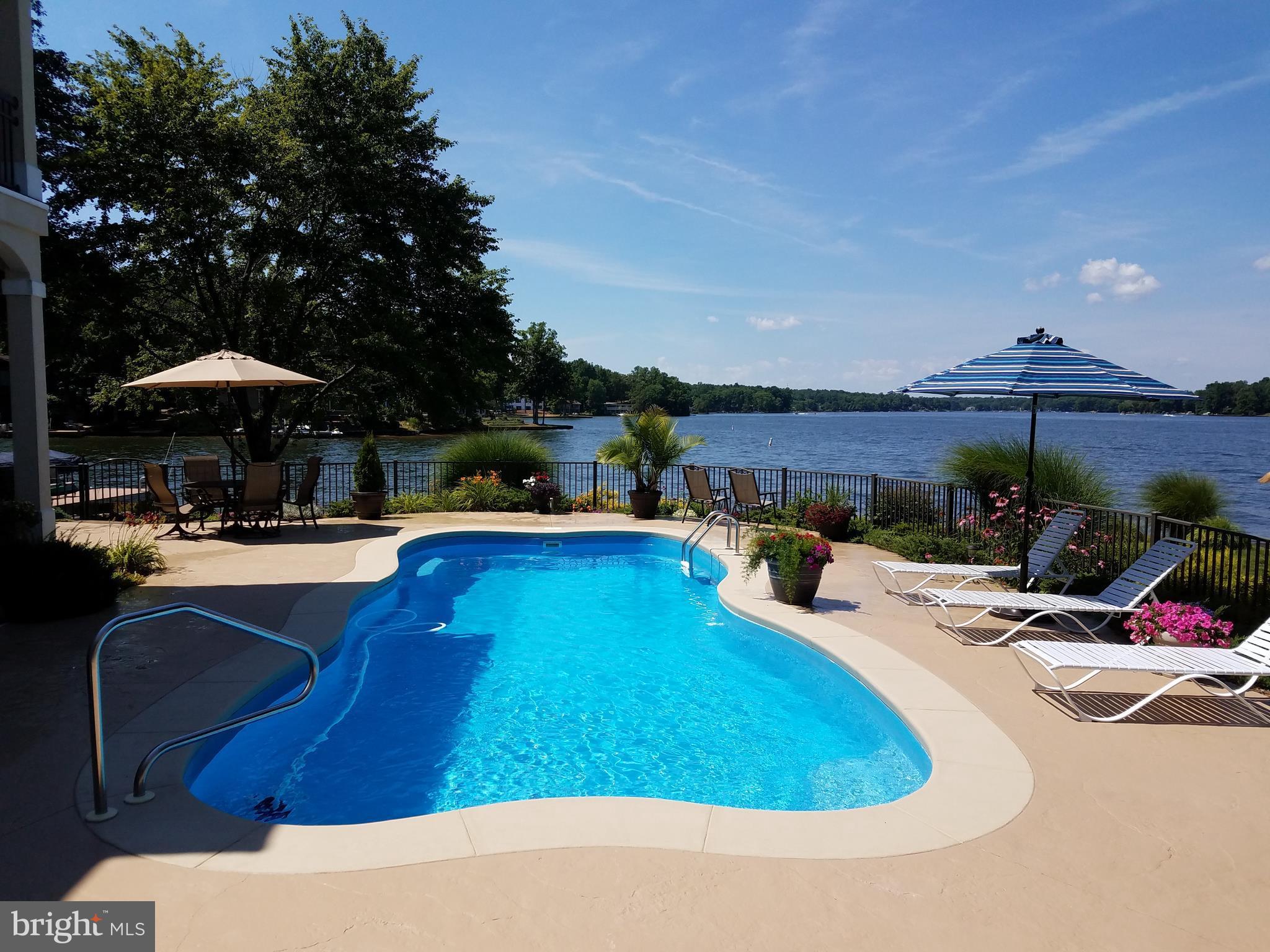 LAKE OF THE WOODS - Residential