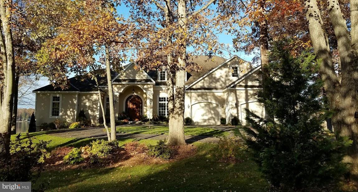 LAKE OF THE WOODS - Residential