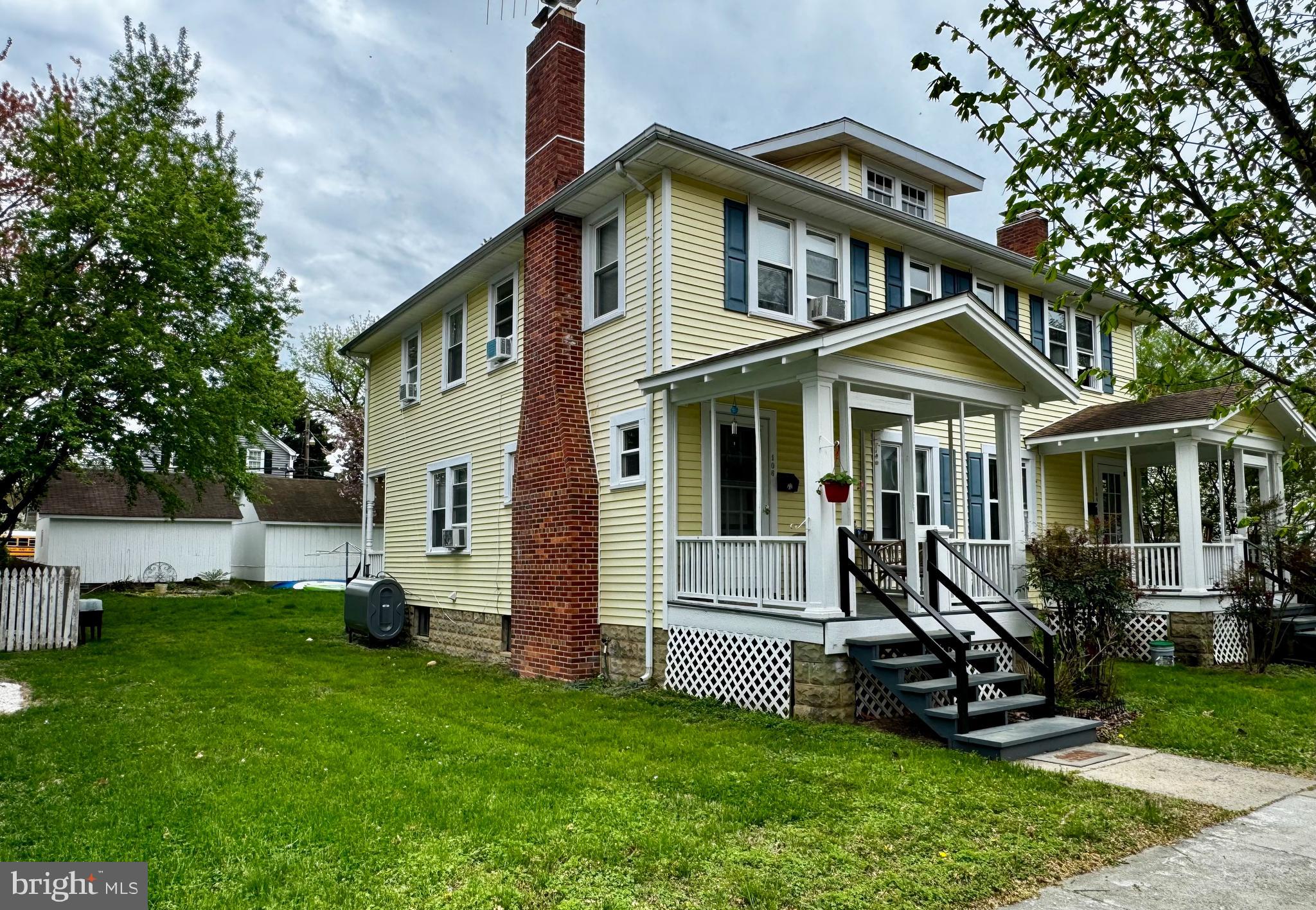 104/106 STEWART STREET