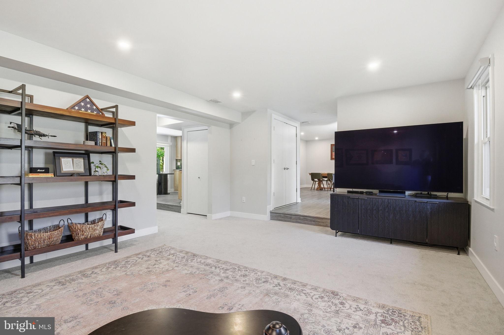 FOREST RIDGE - Residential