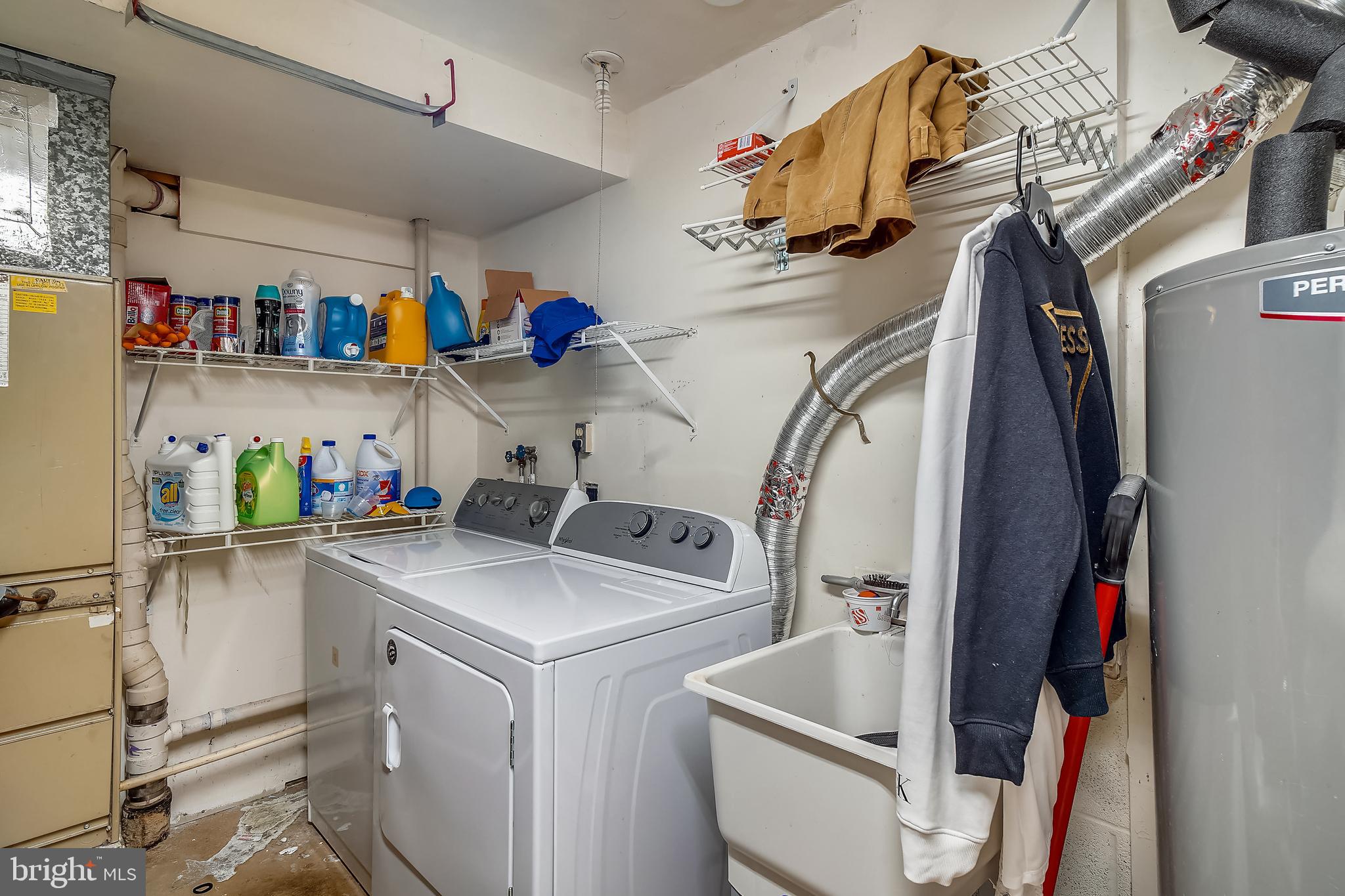 BLUNT COMMONS - Residential