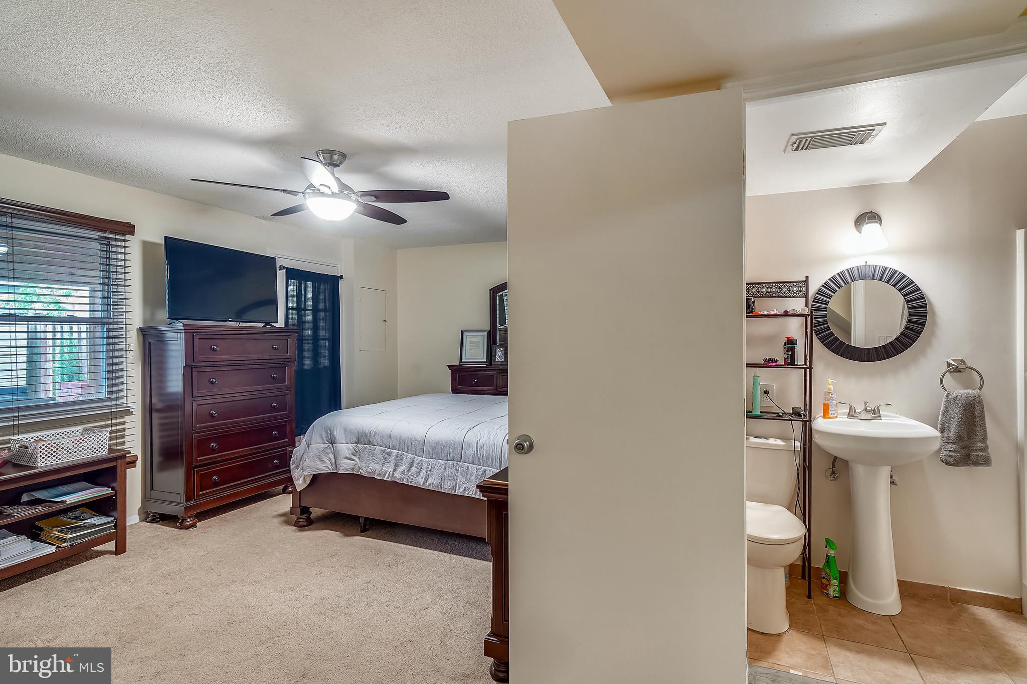 BLUNT COMMONS - Residential