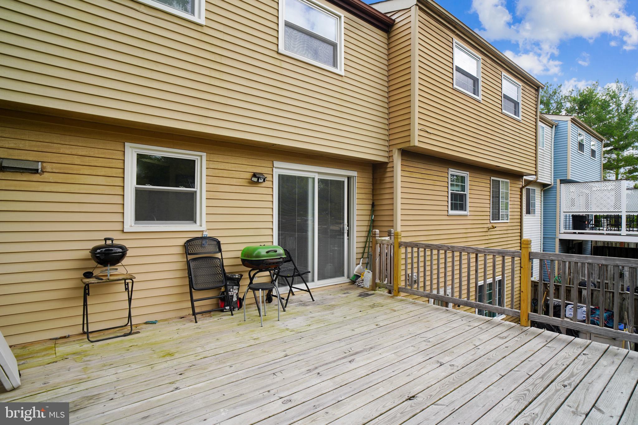 BLUNT COMMONS - Residential