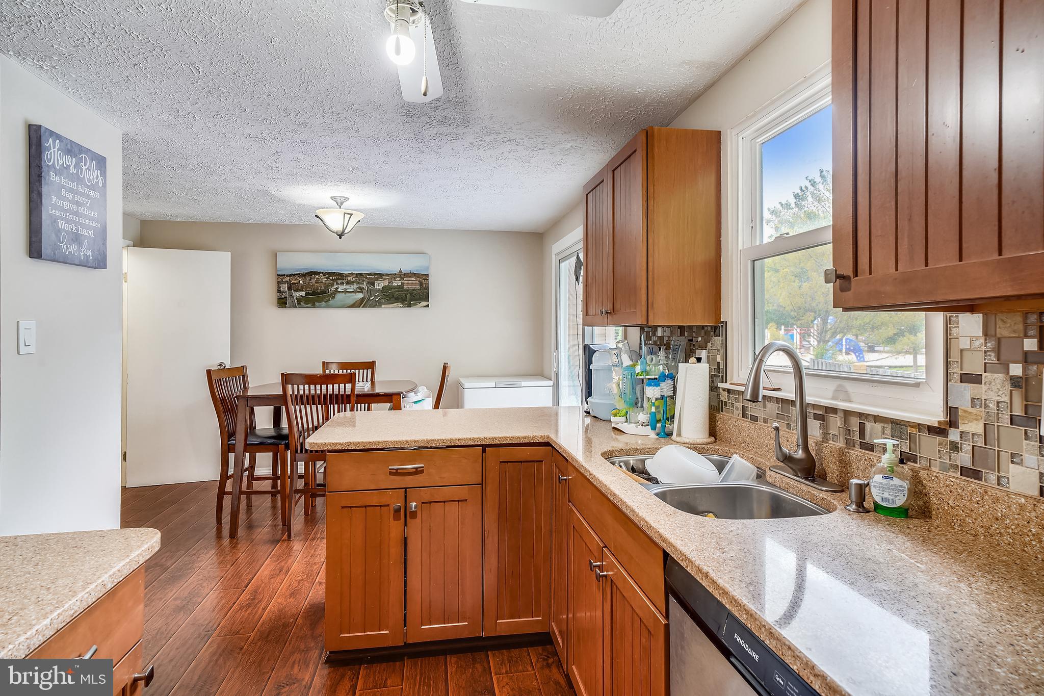 BLUNT COMMONS - Residential