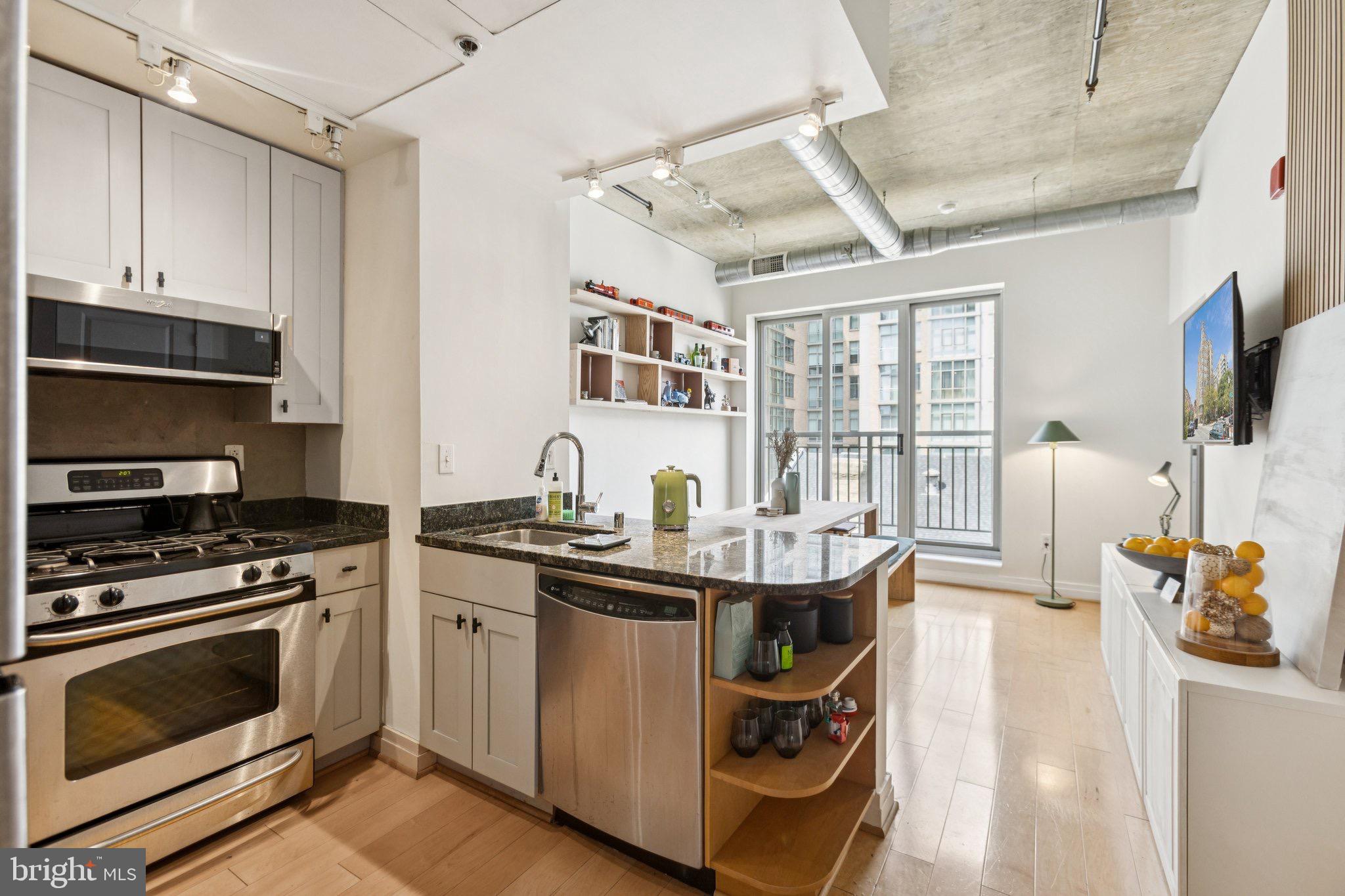 301 MASSACHUSETTS AVENUE NW 606