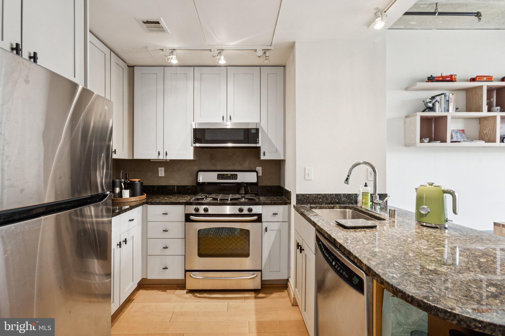 301 MASSACHUSETTS AVENUE NW 606