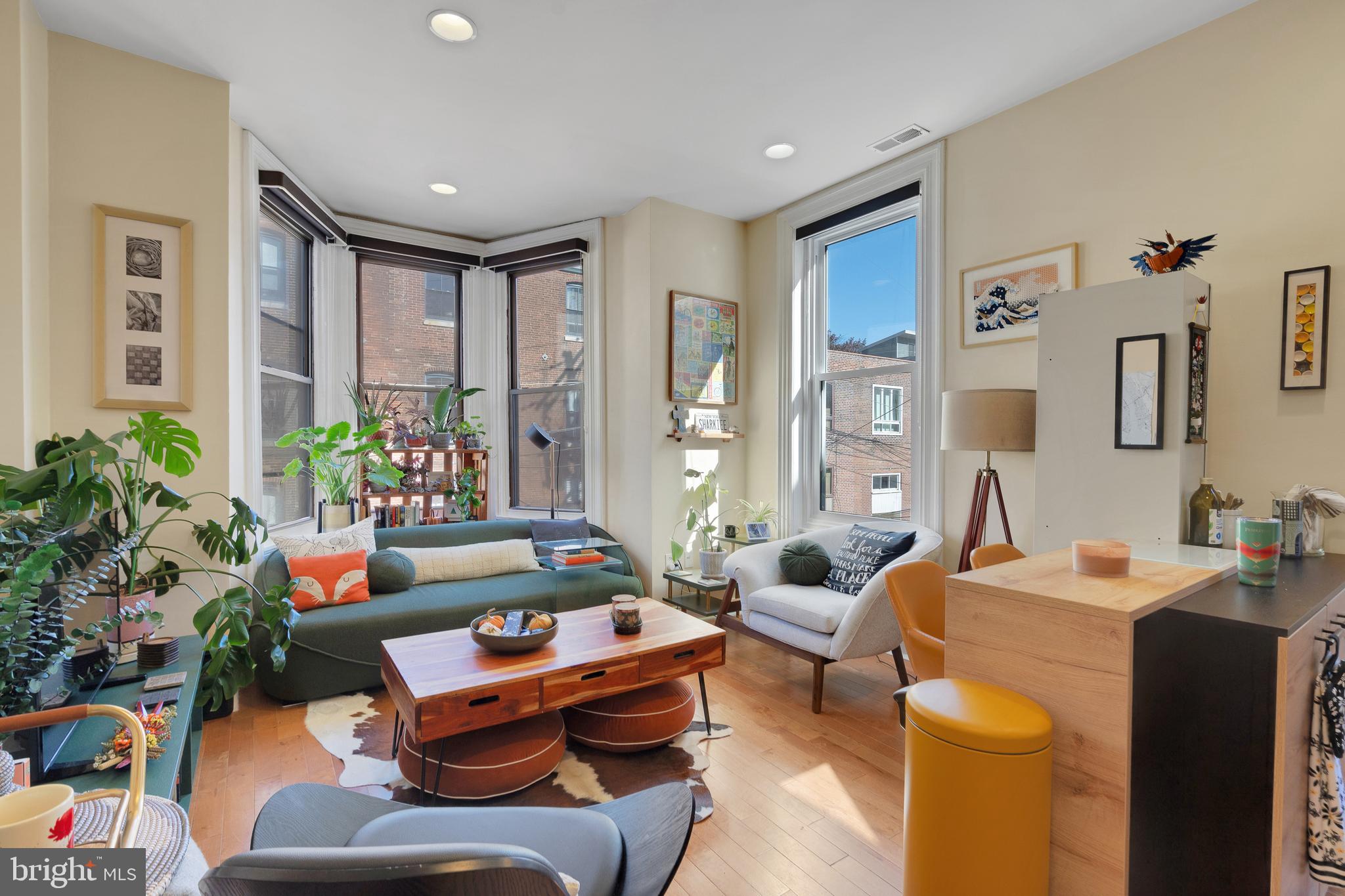 SPRING GARDEN - Commercial Sale