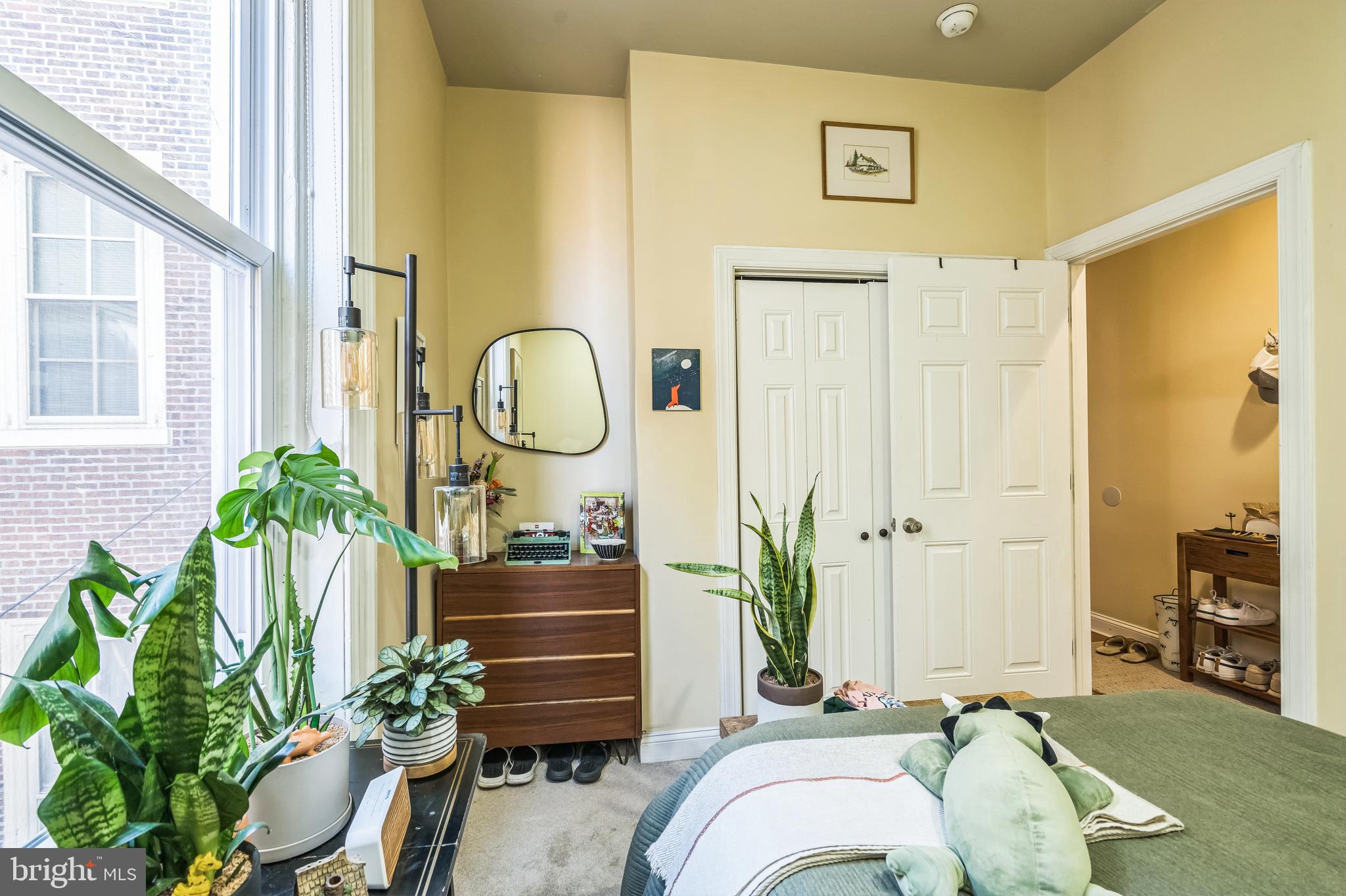 SPRING GARDEN - Commercial Sale