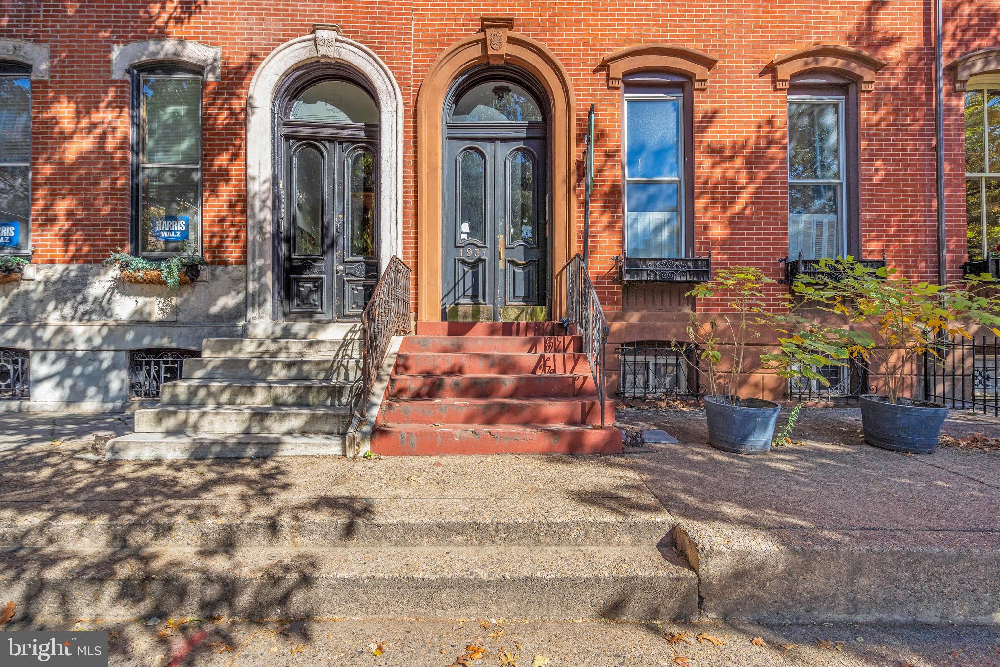 SPRING GARDEN - Commercial Sale