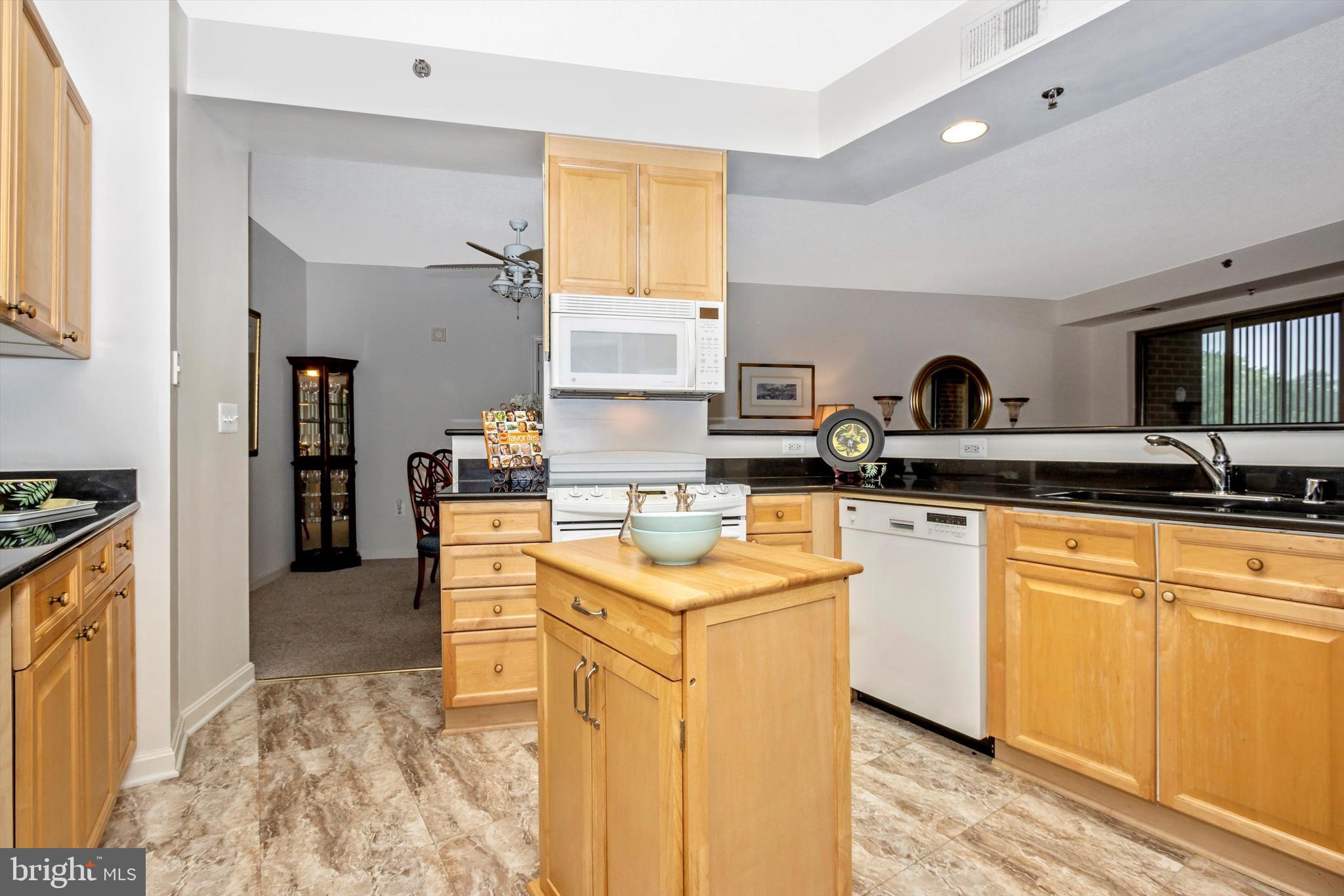 OVERLOOK AT LEISURE WORLD - Residential