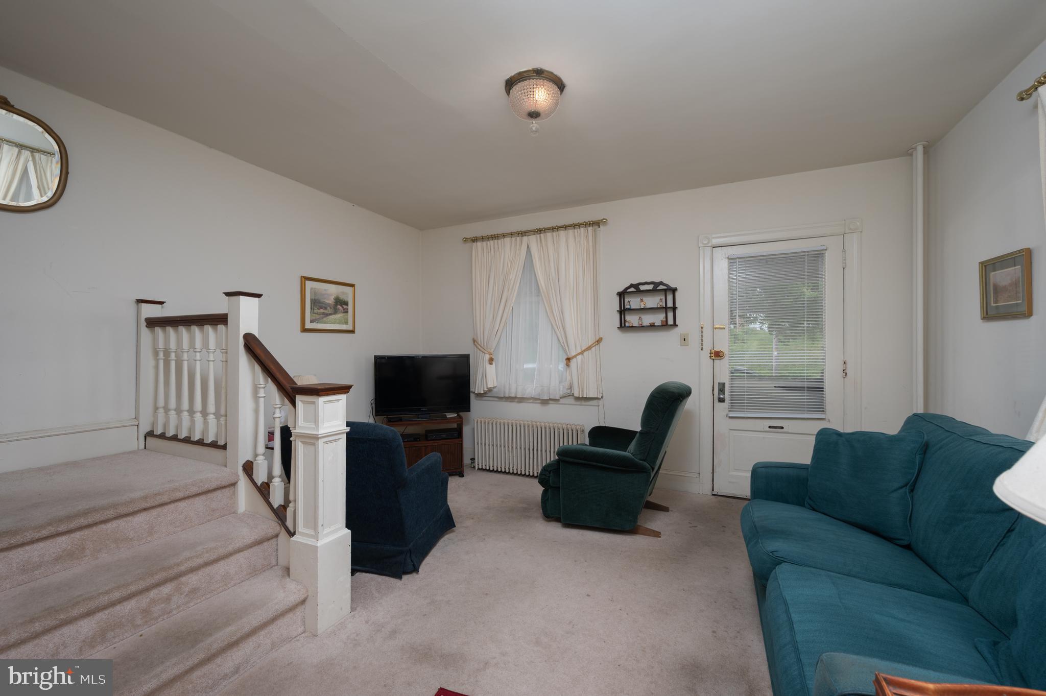 204 MOUNT CARMEL AVENUE