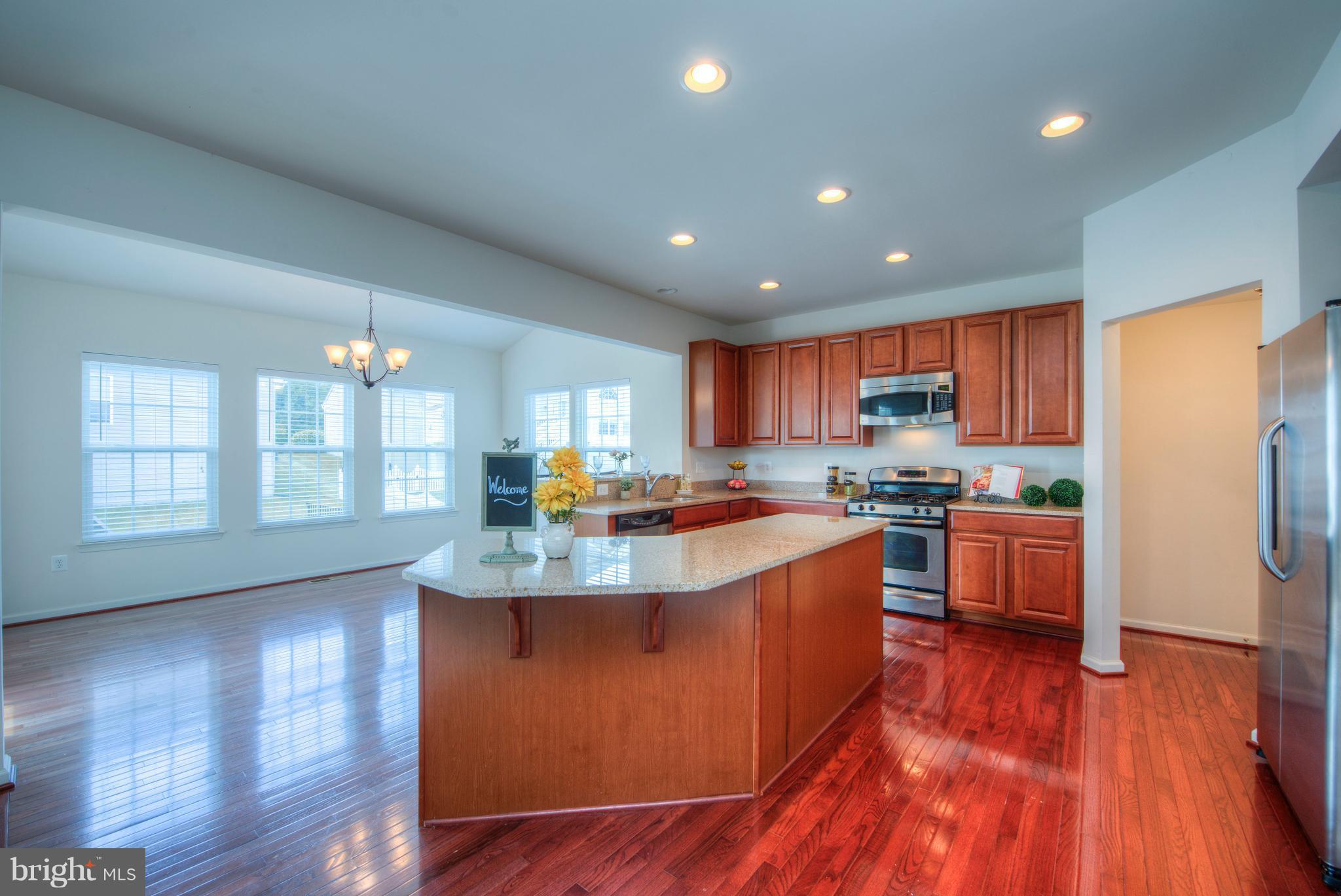 LEE'S PARKE - Residential