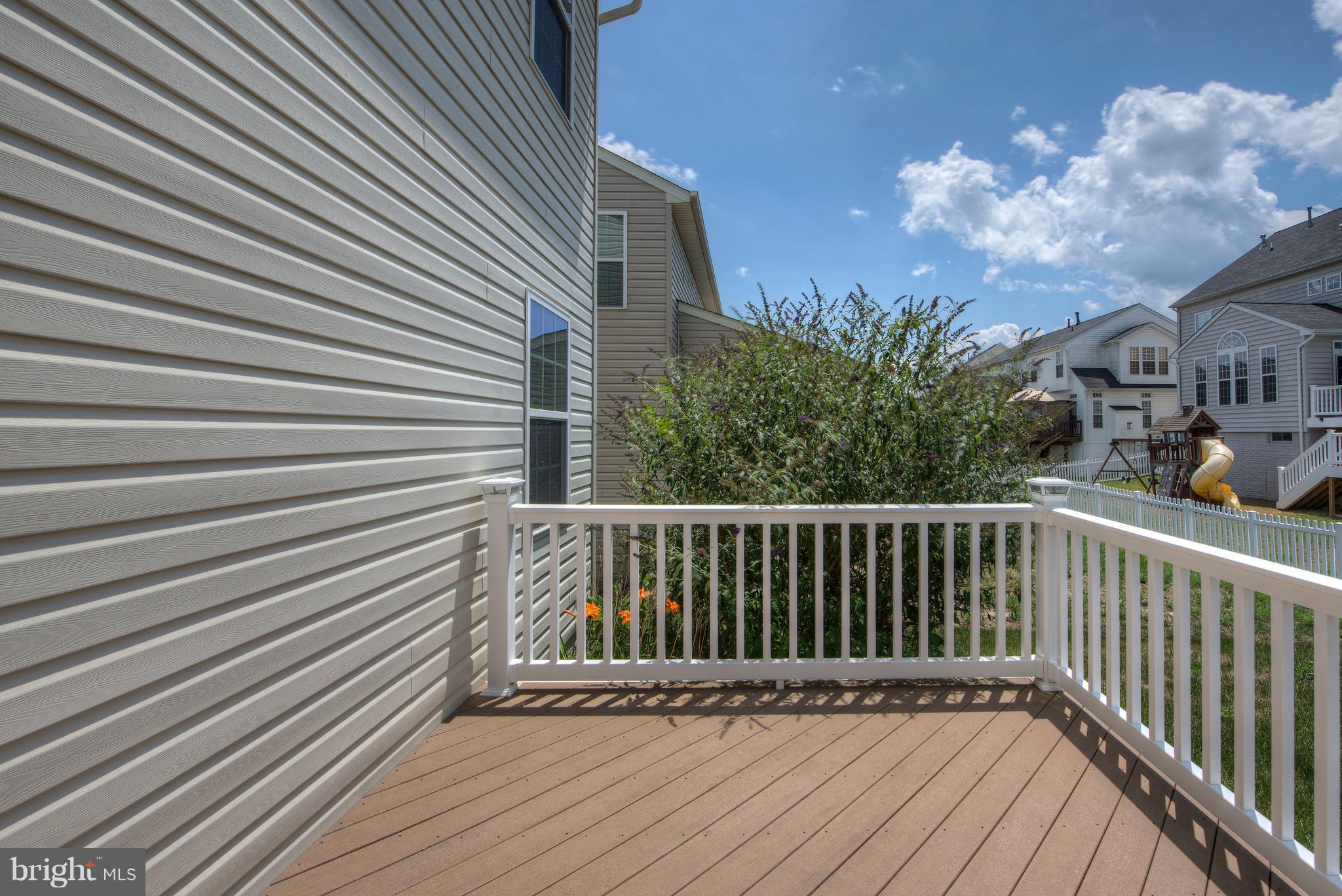 LEE'S PARKE - Residential