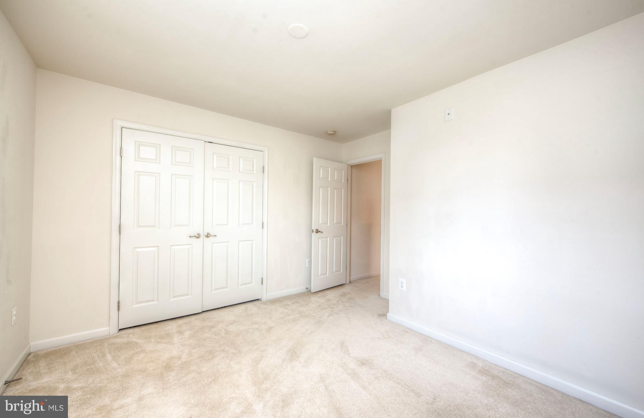 LEE'S PARKE - Residential