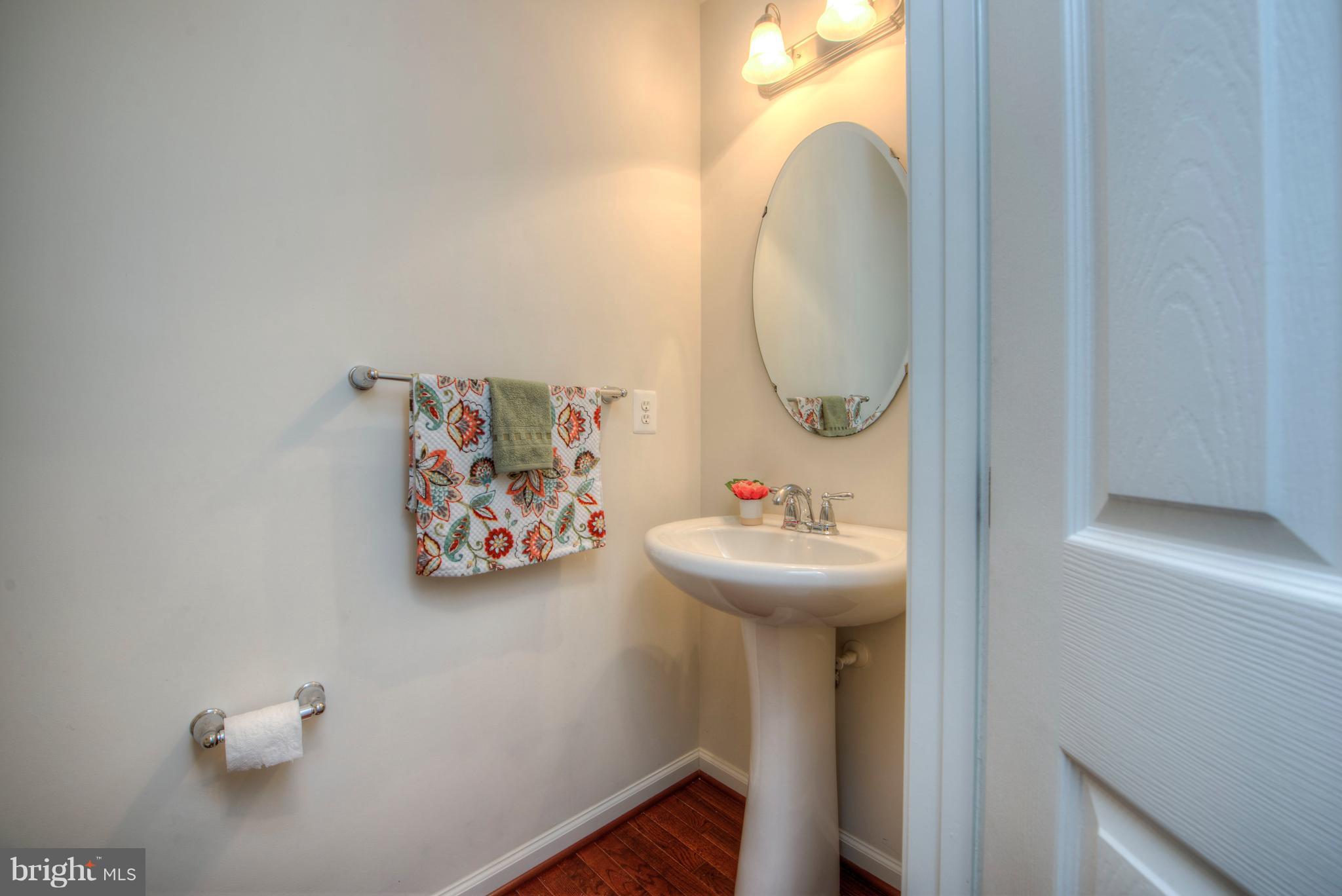 LEE'S PARKE - Residential