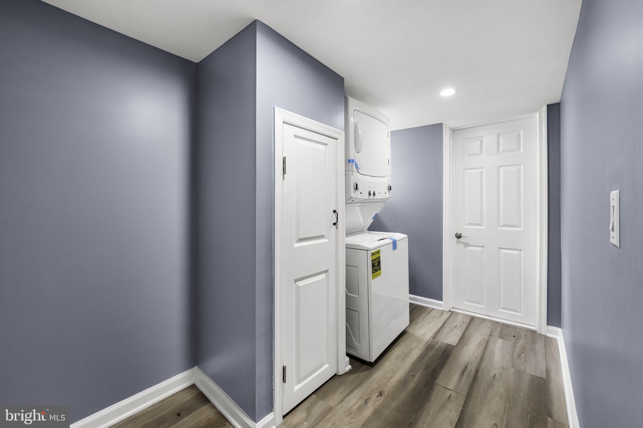 HOWARD PARK - Residential